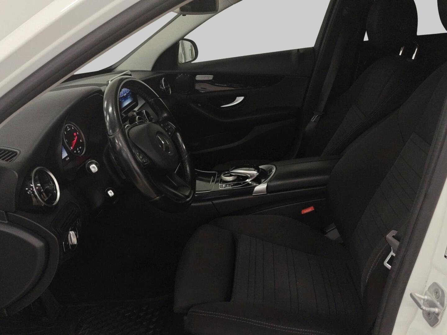 MERCEDES-BENZ C 2016