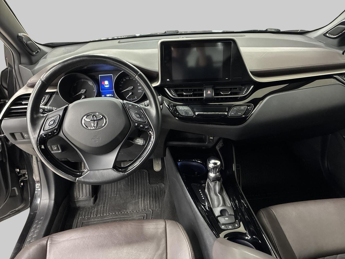 TOYOTA C-HR 2018
