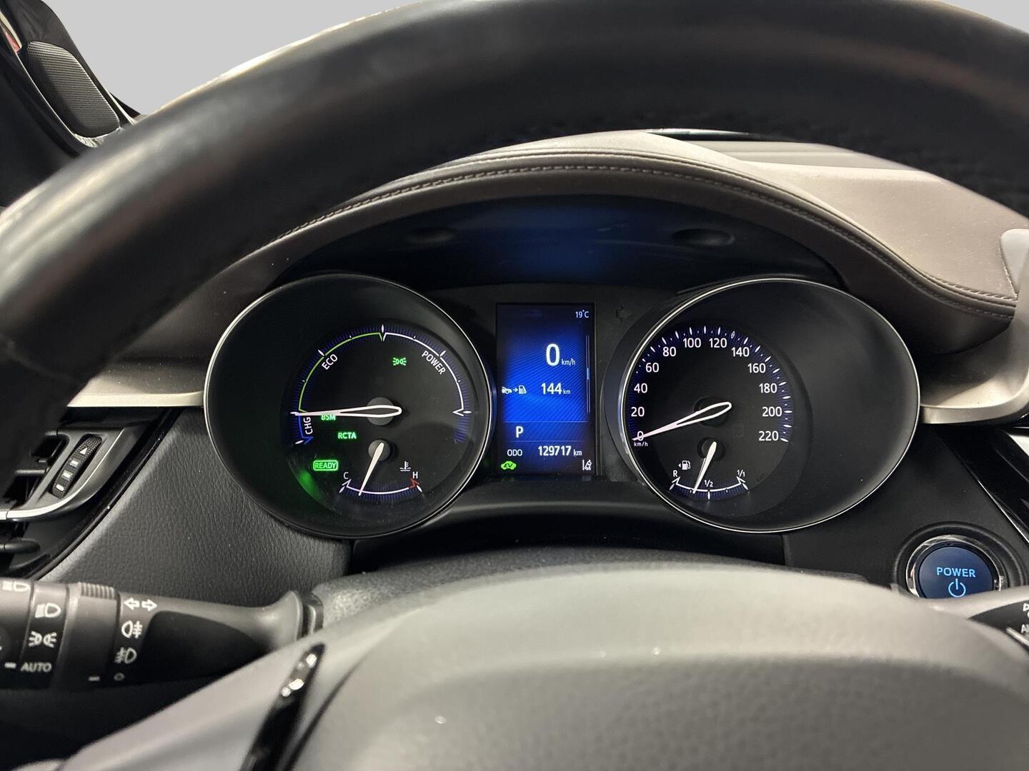 TOYOTA C-HR 2018