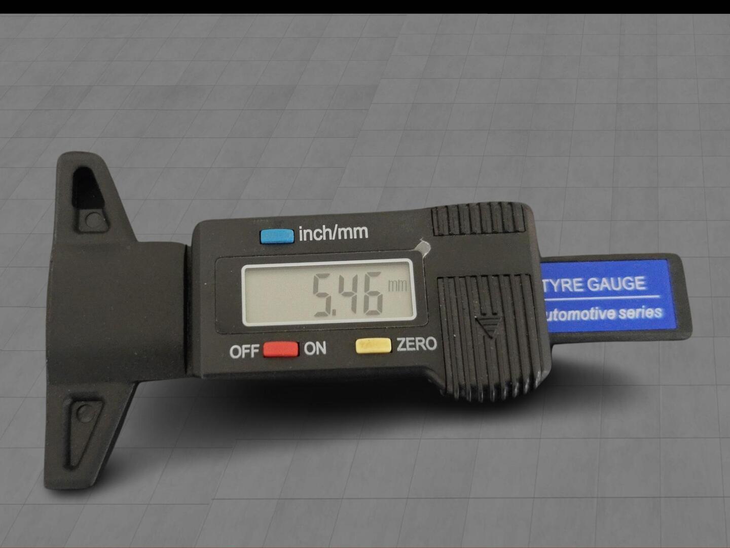 MERCEDES-BENZ B 2020