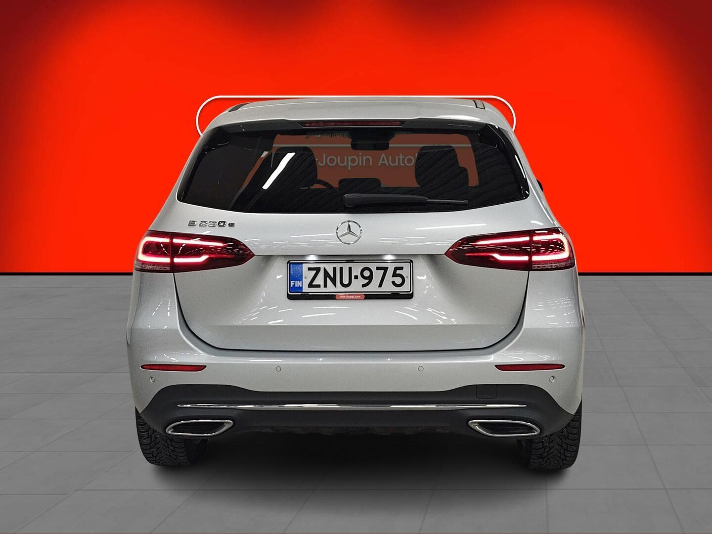 MERCEDES-BENZ B 2020