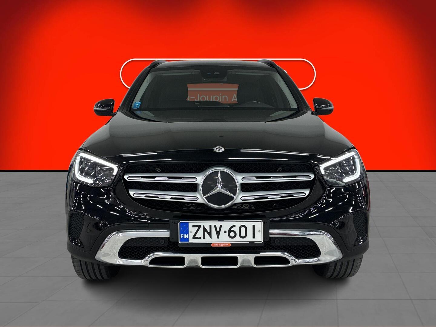 MERCEDES-BENZ GLC 2022