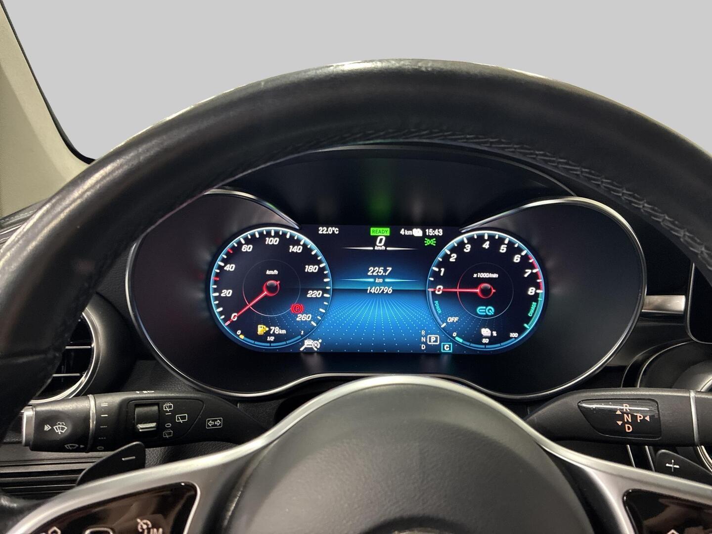 MERCEDES-BENZ GLC 2022