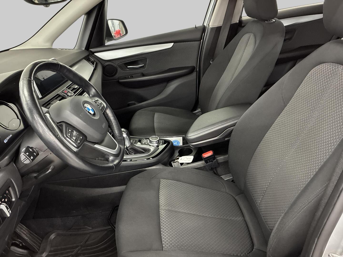 BMW 225 2020
