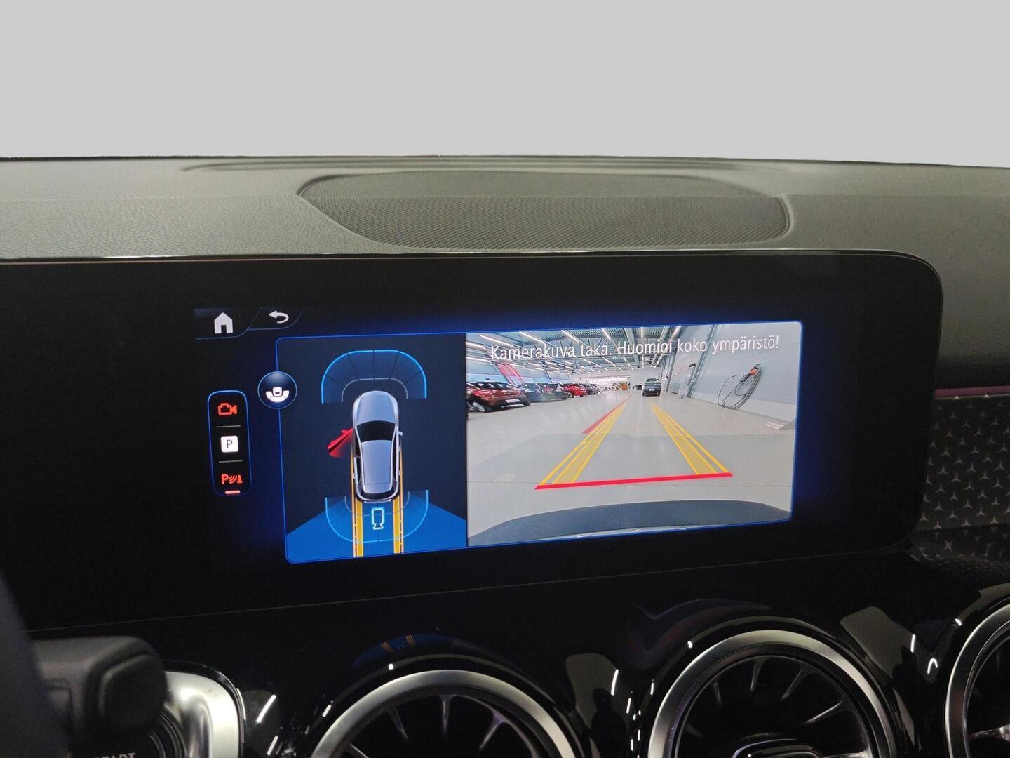 MERCEDES-BENZ EQB 2025
