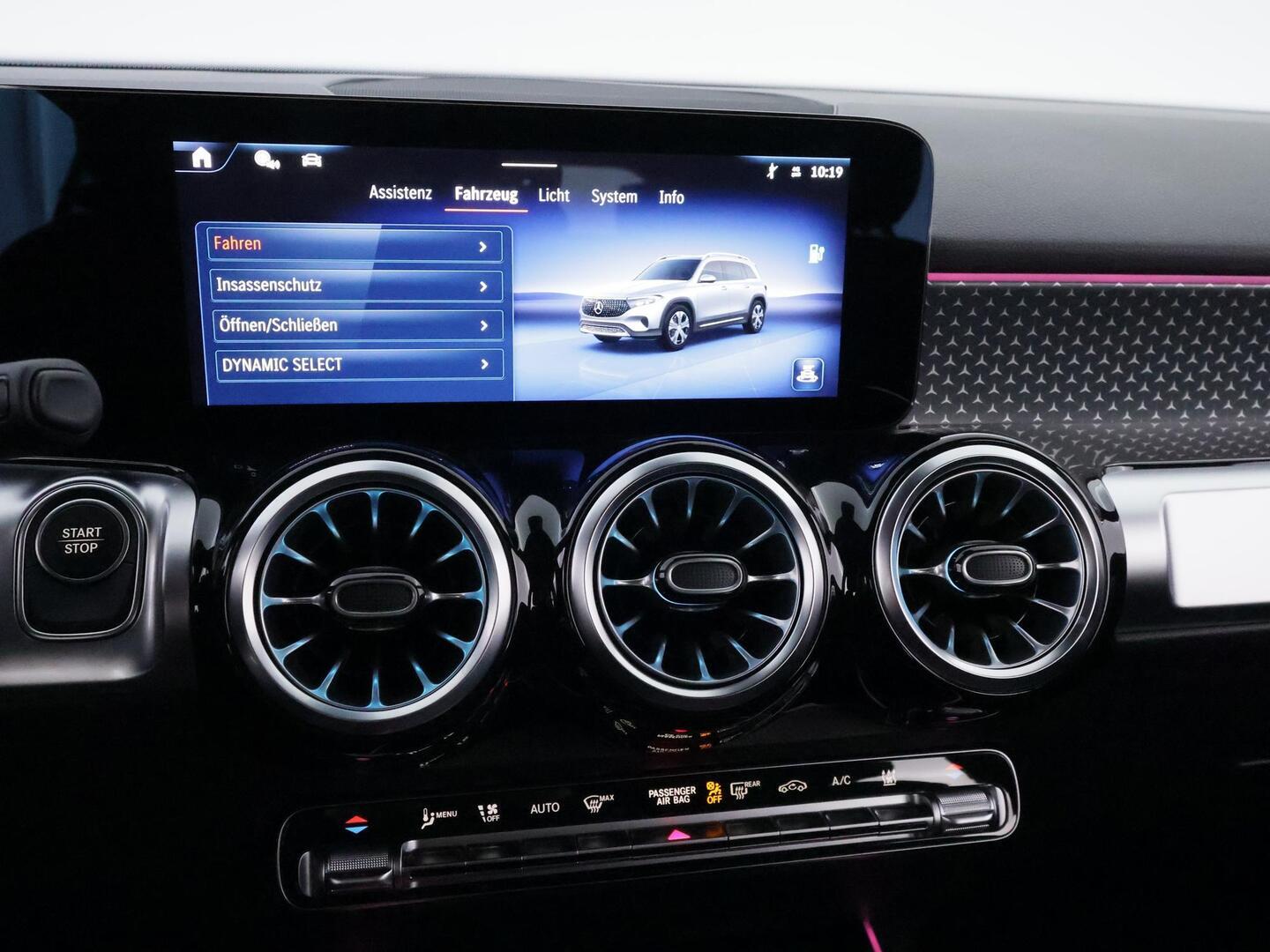 MERCEDES-BENZ EQB 2025