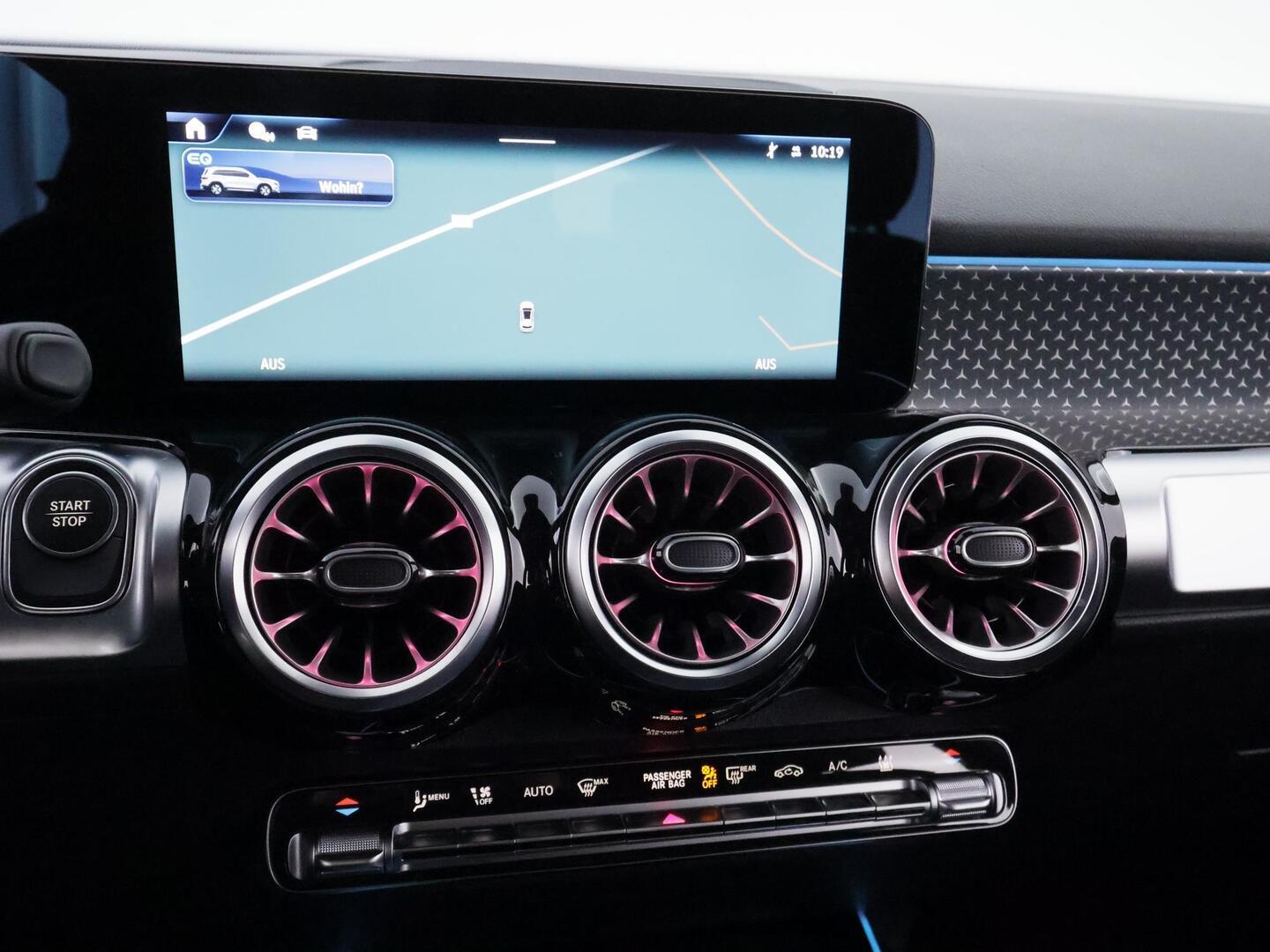 MERCEDES-BENZ EQB 2025