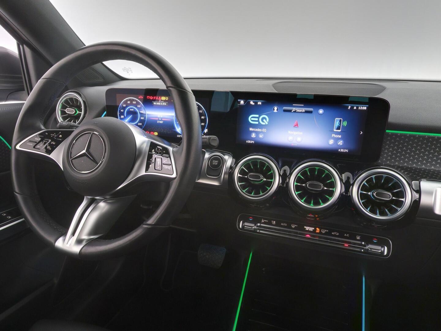 MERCEDES-BENZ EQB 2025