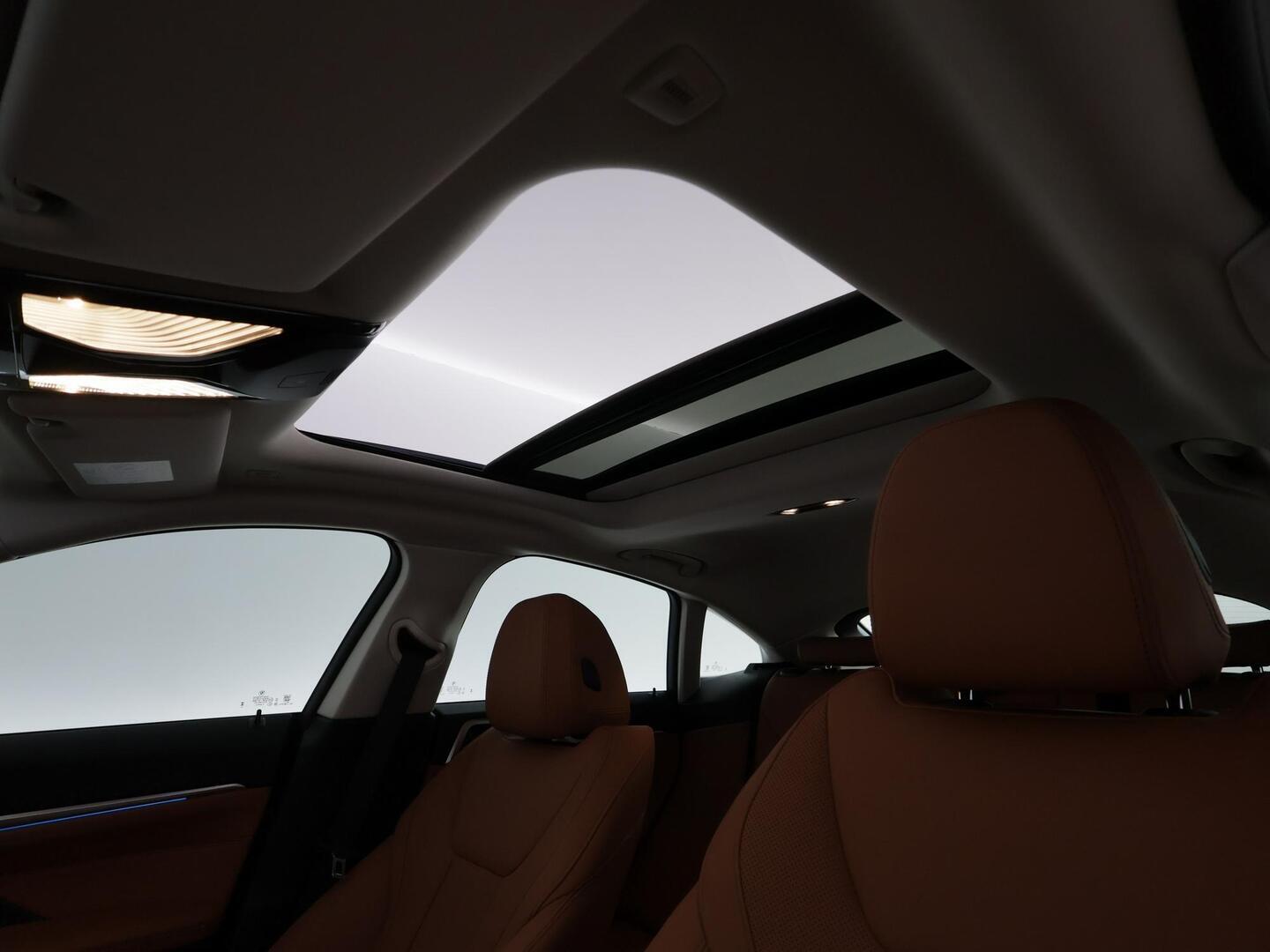 BMW i4 2025