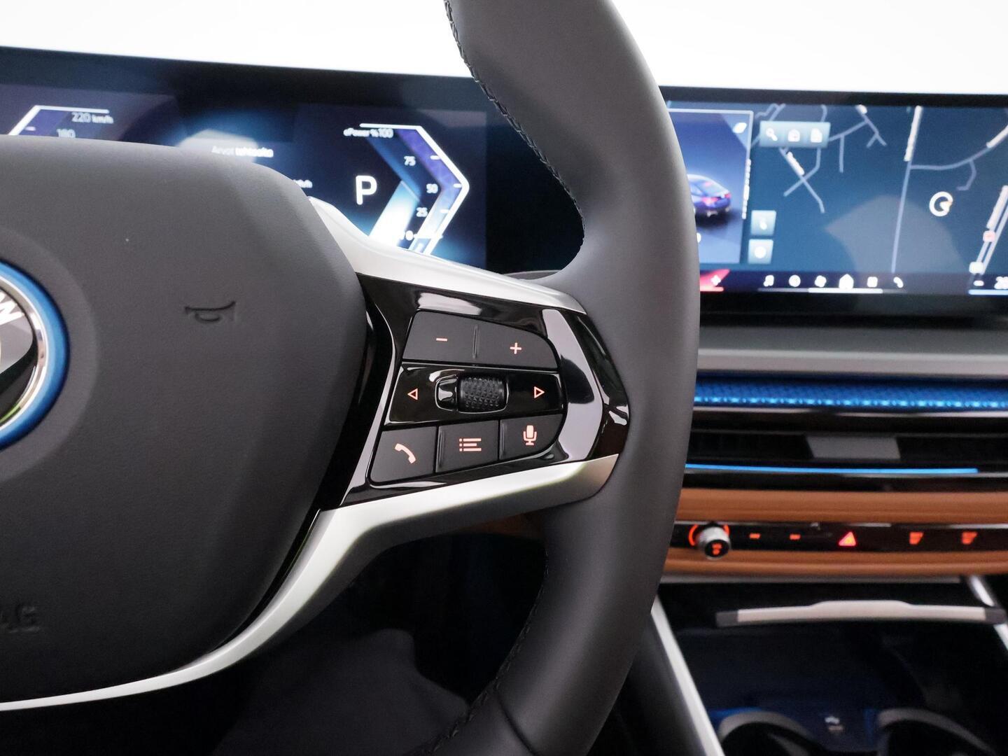BMW i4 2025