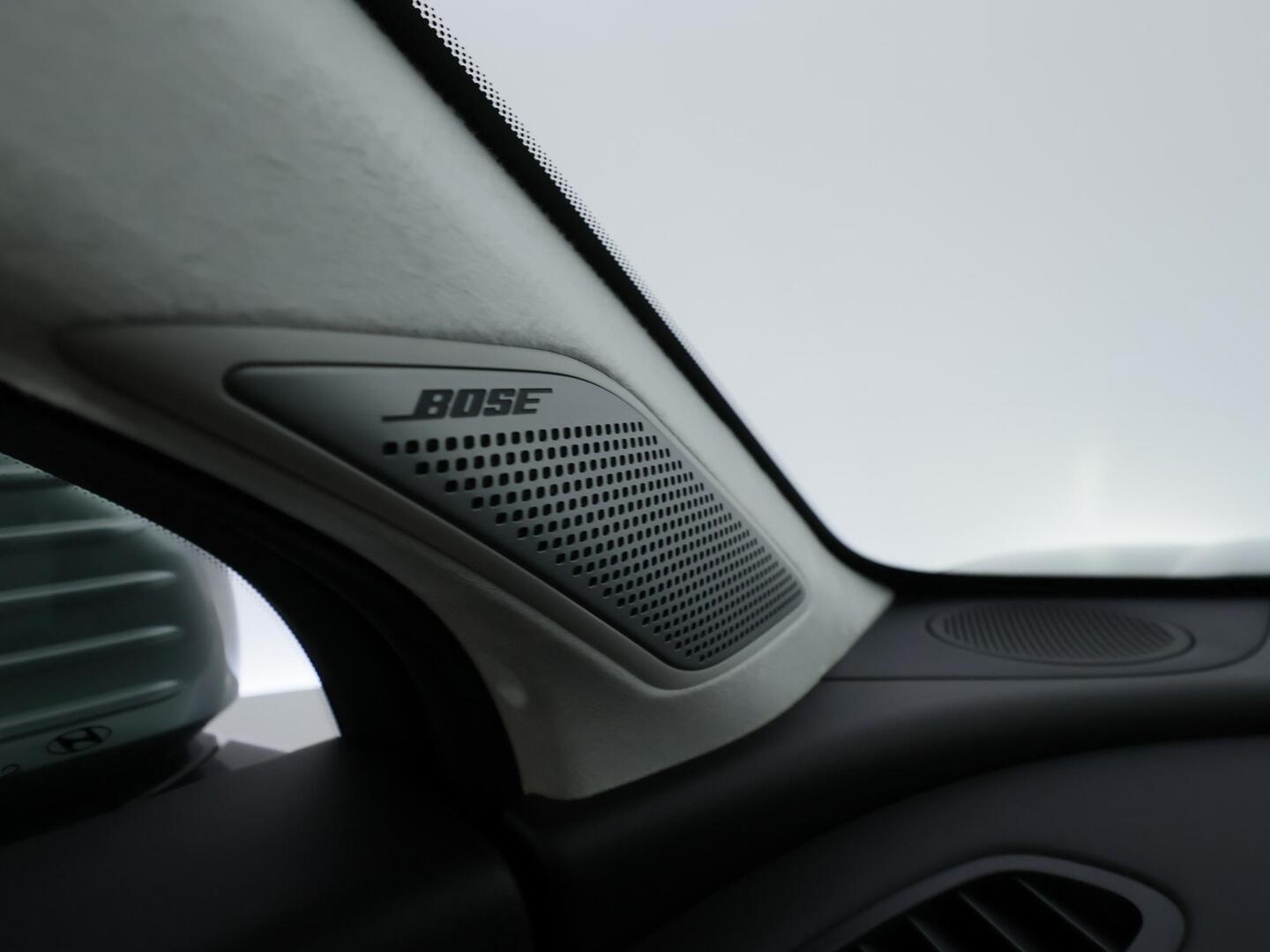 HYUNDAI IONIQ 9 2026