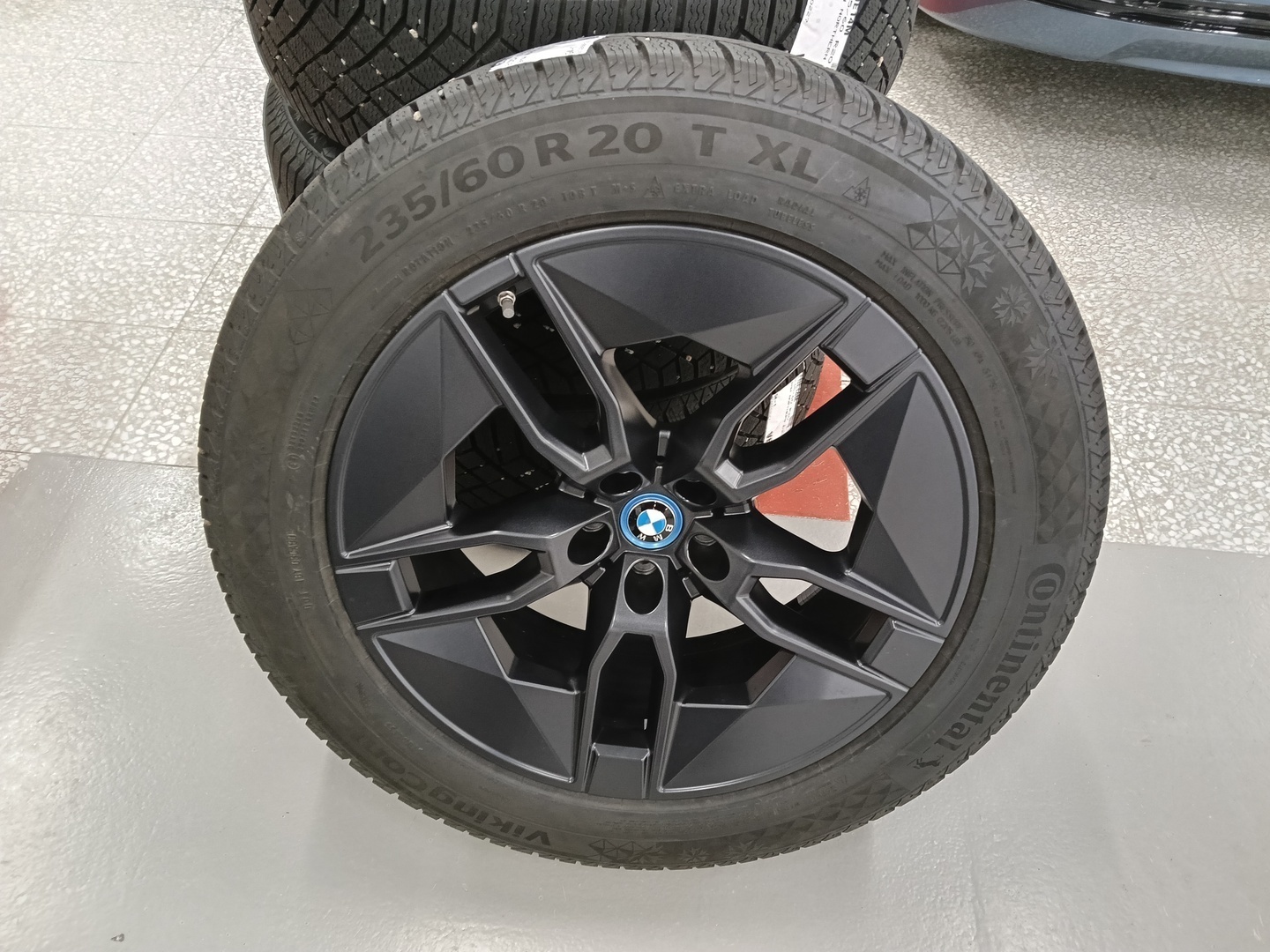 BMW iX 2025