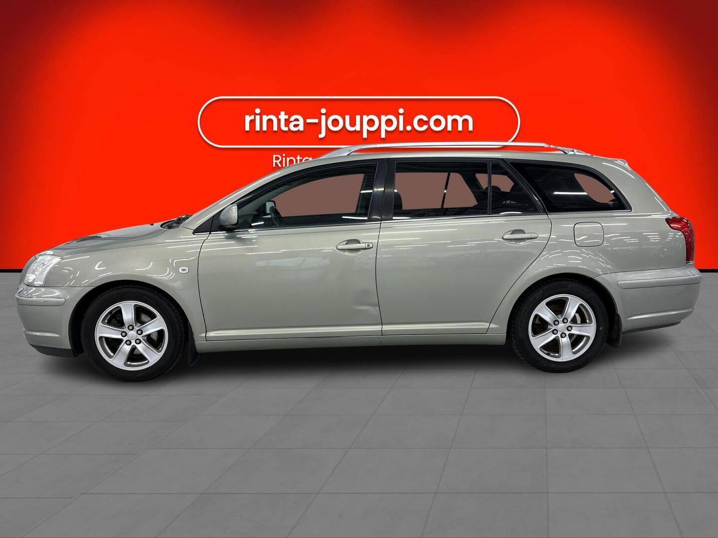 TOYOTA Avensis 2004