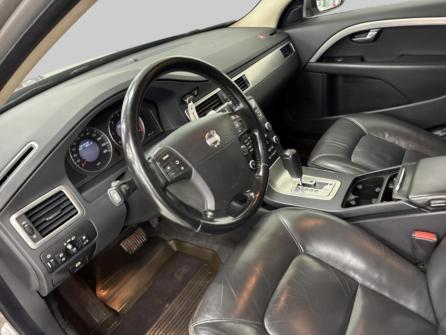 VOLVO XC70 2008