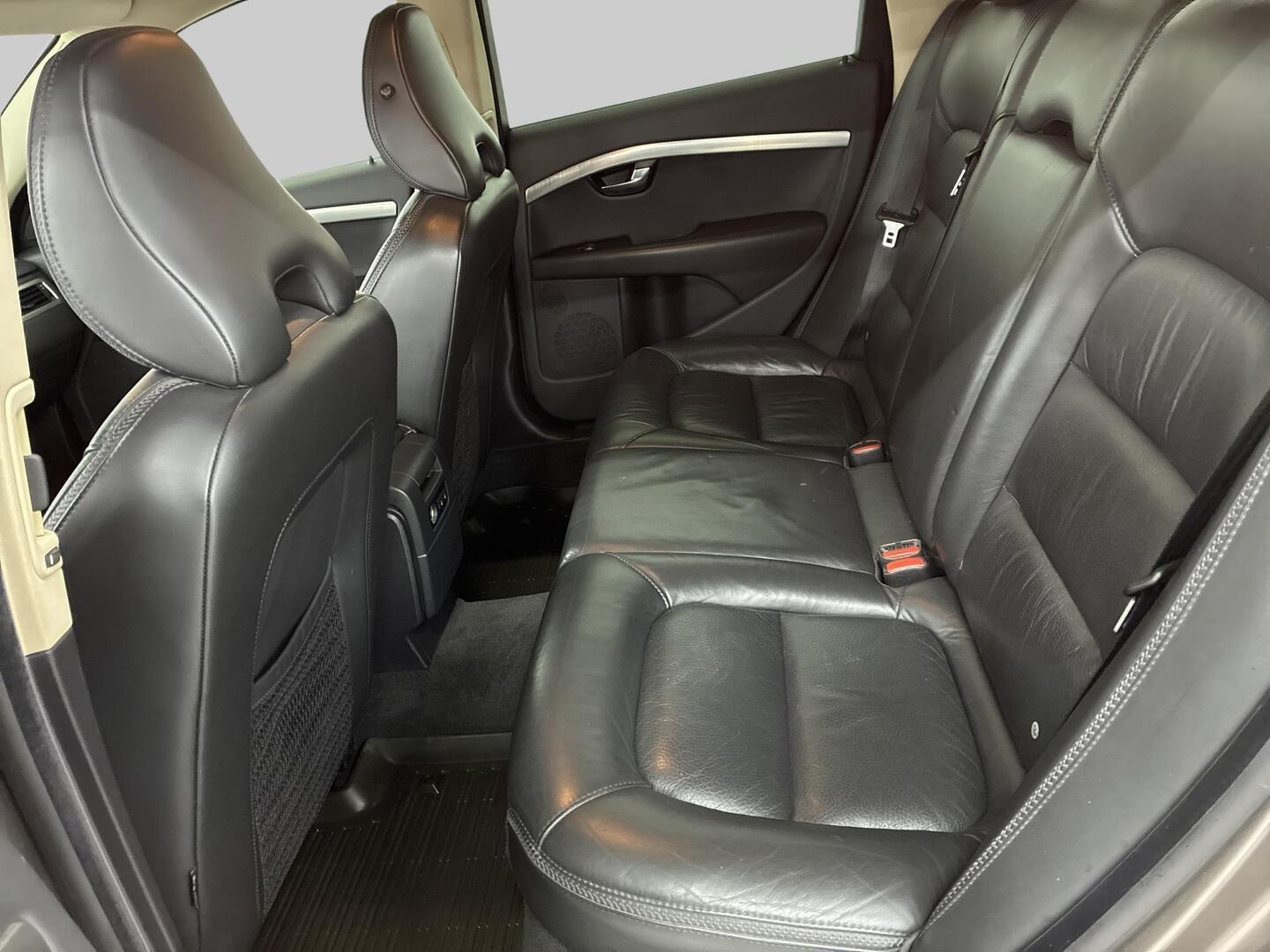 VOLVO XC70 2008