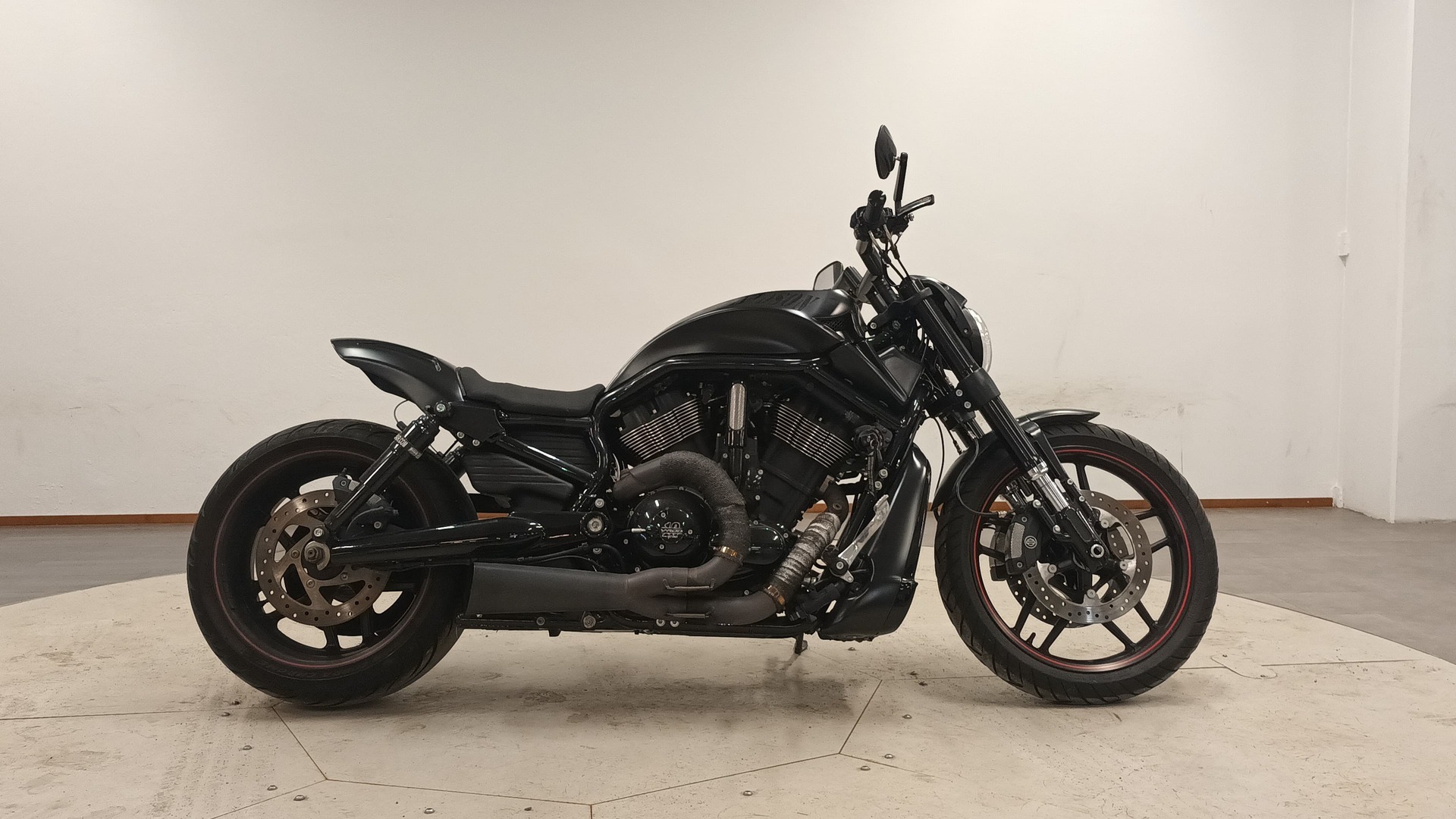 HARLEY-DAVIDSON VRSC 2012