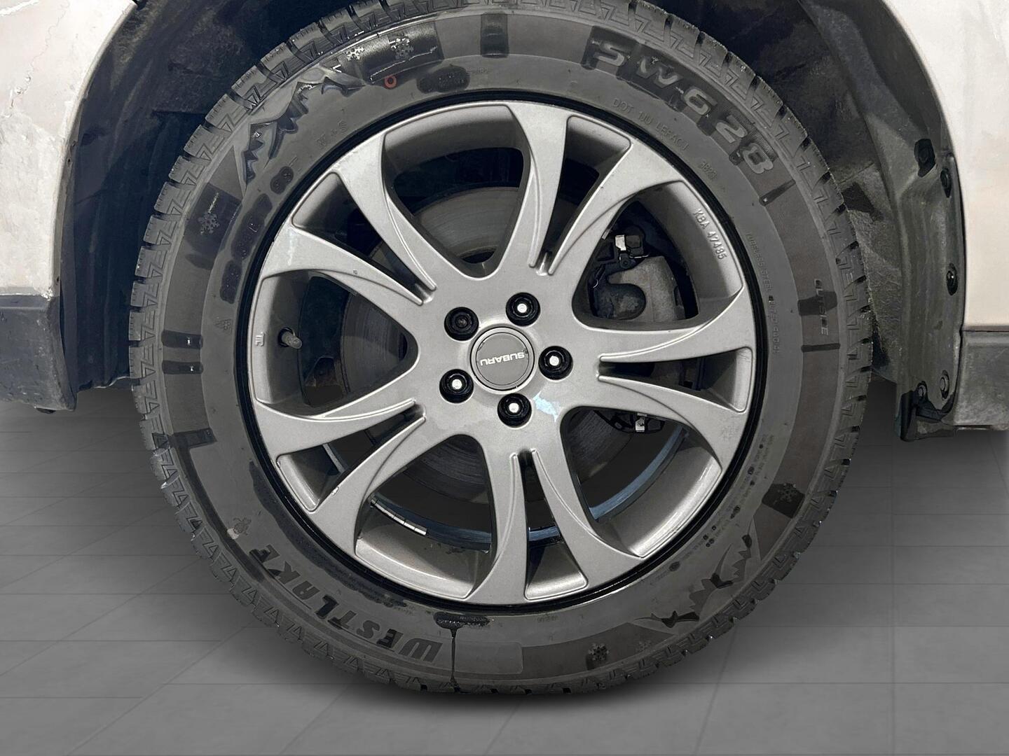 SUBARU Forester 2015