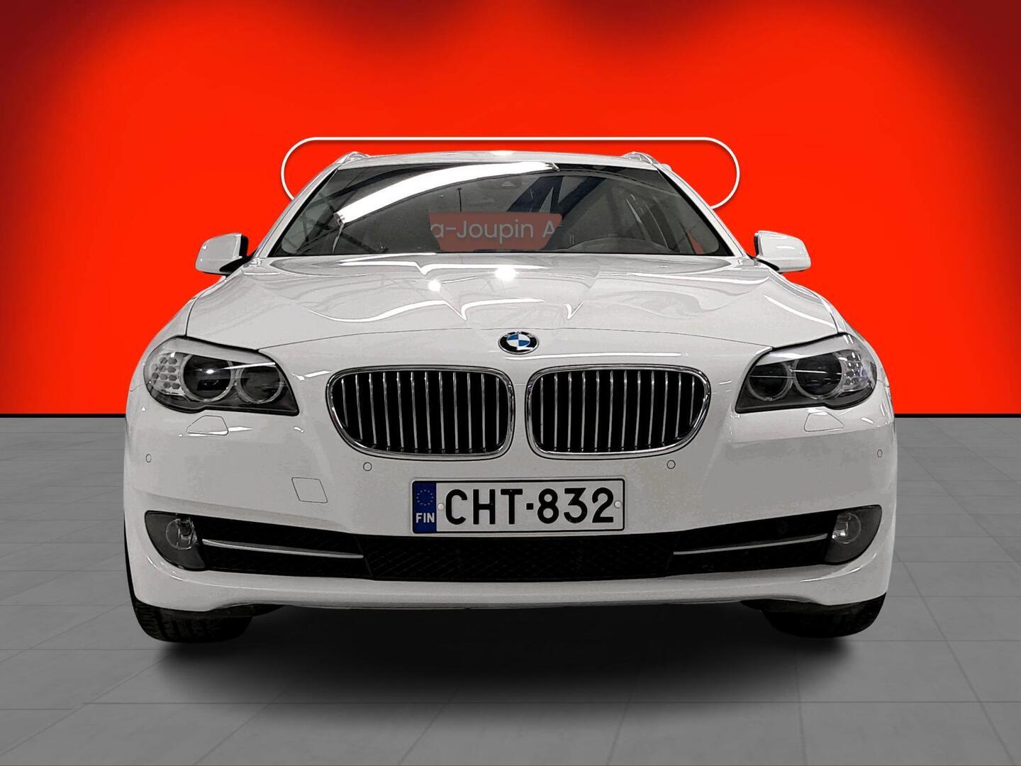 BMW 523 2010