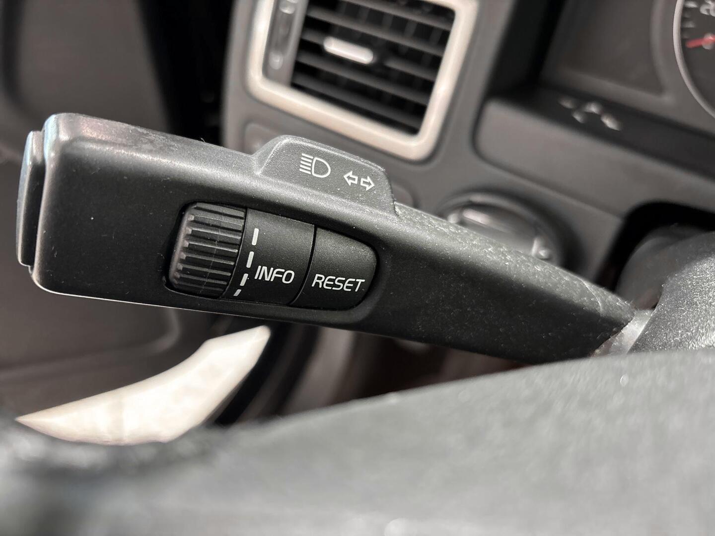 VOLVO S80 2006