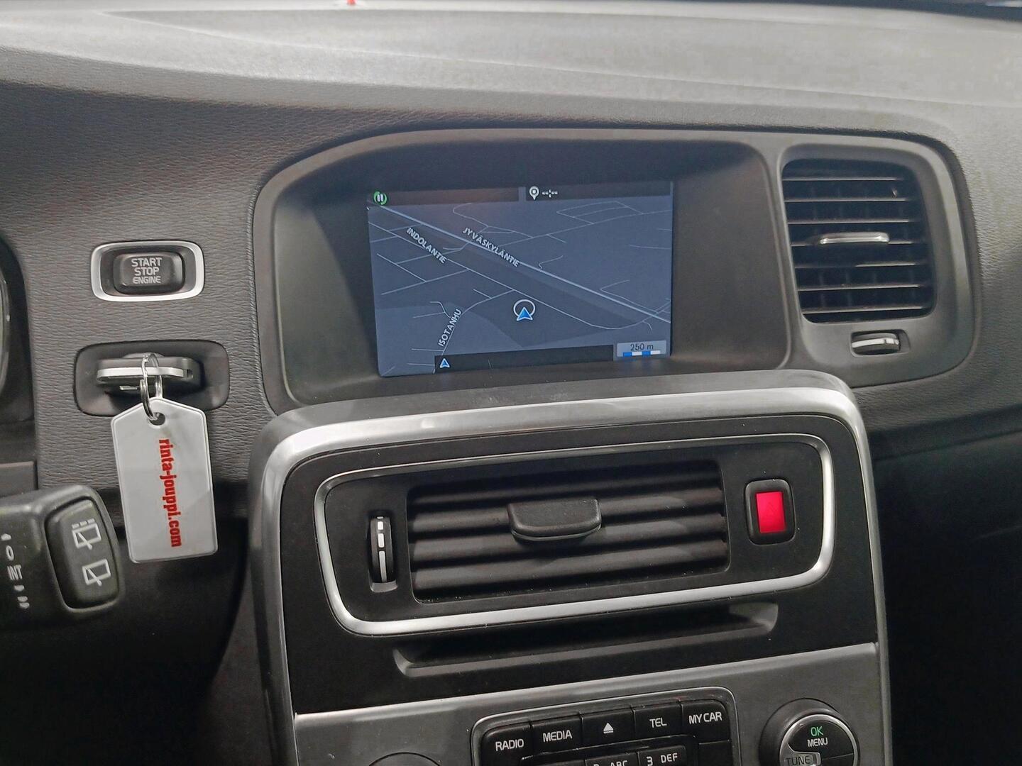 VOLVO V60 2013