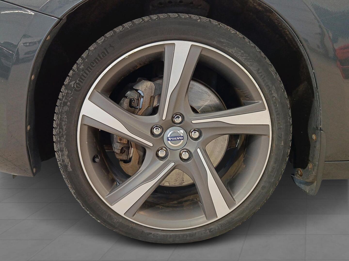 VOLVO V60 2013