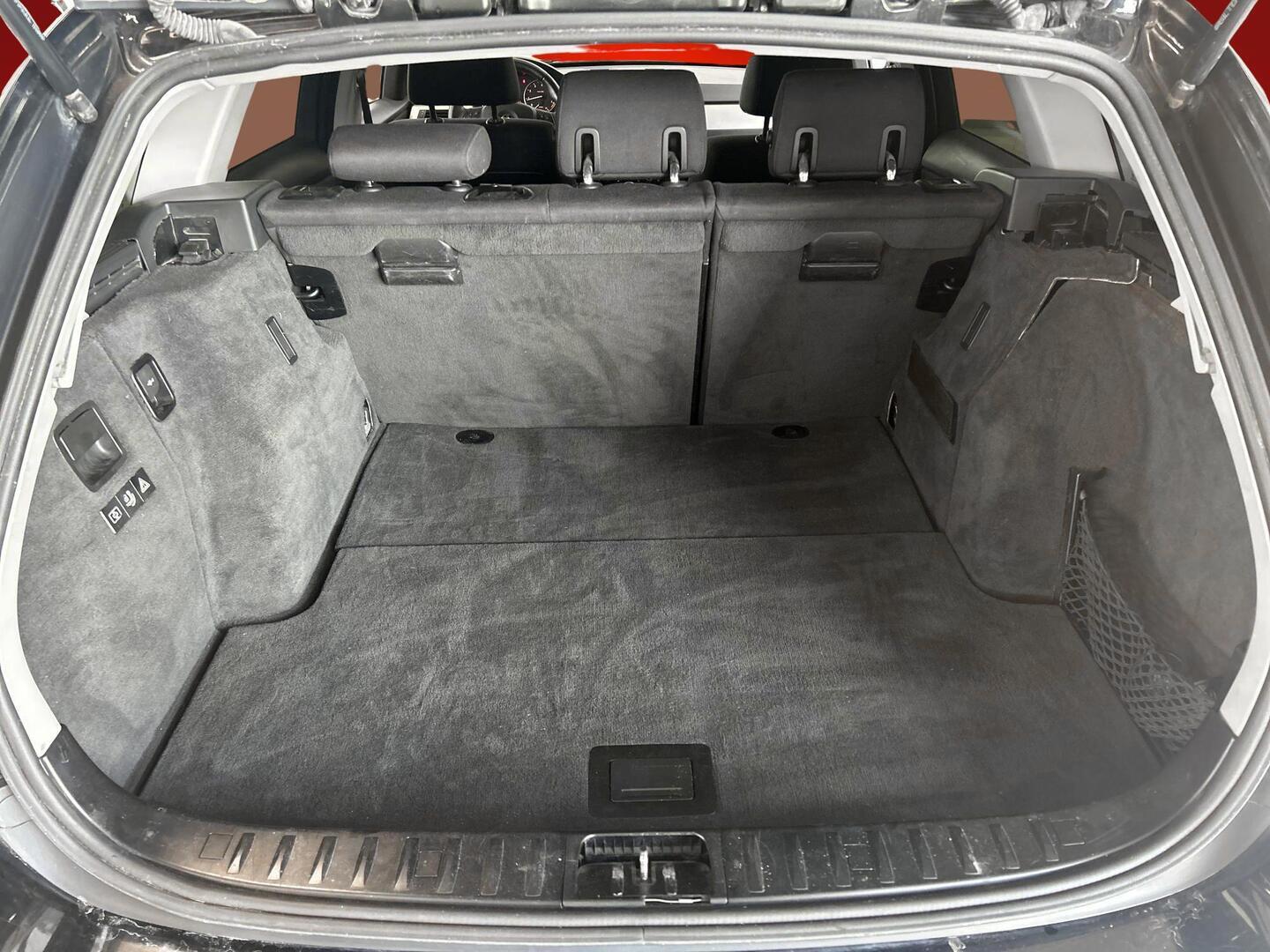 BMW 320 2009