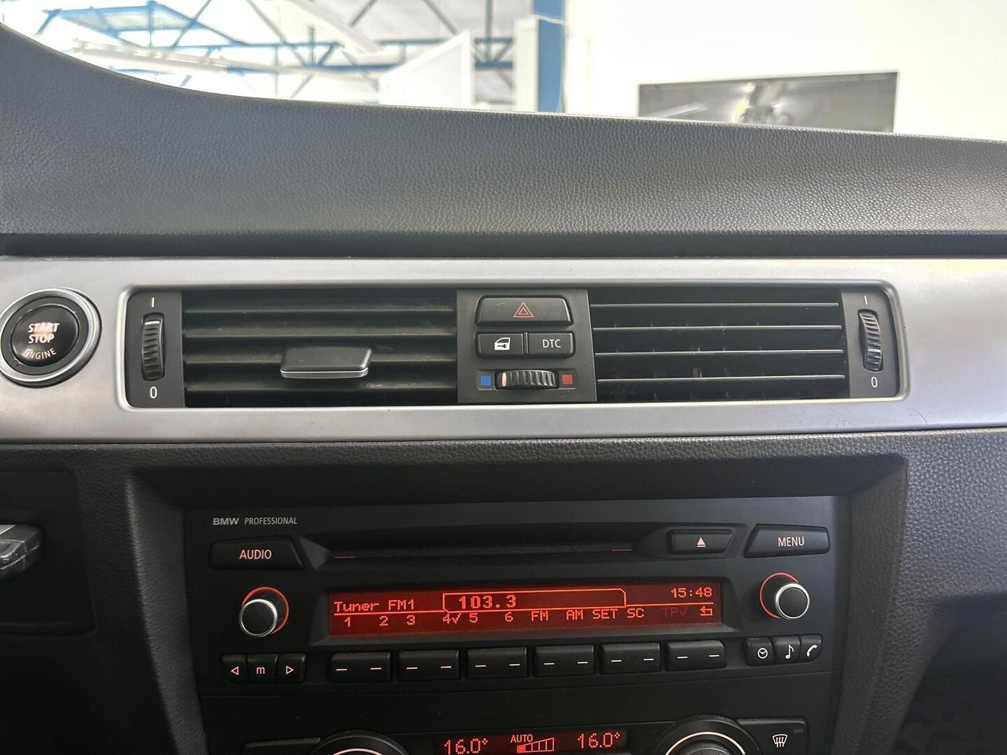 BMW 320 2009