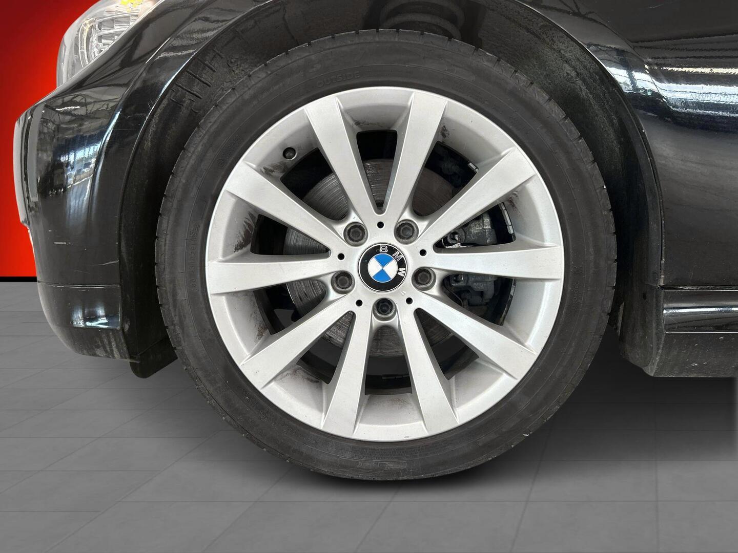 BMW 320 2009