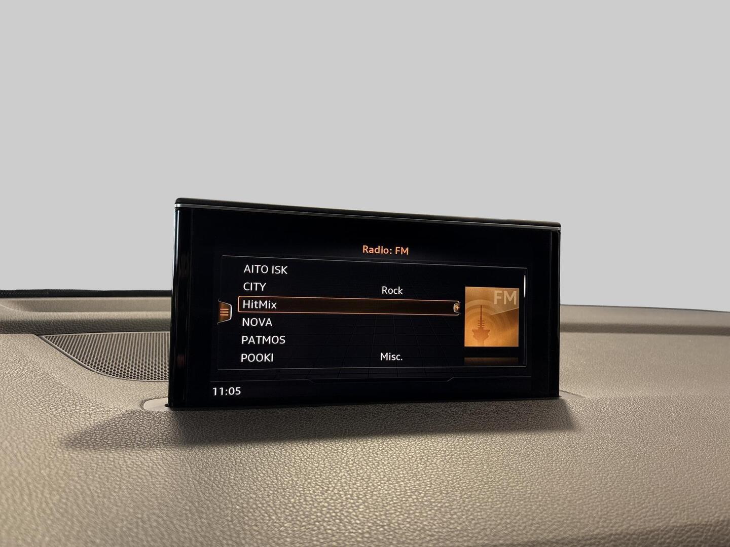 AUDI Q7 2015
