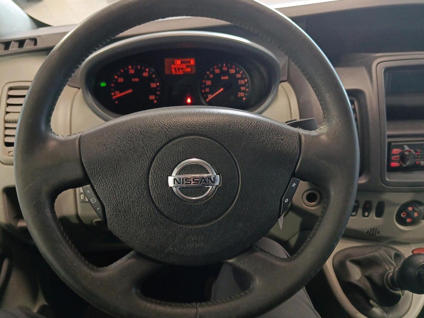 NISSAN Primastar 2010