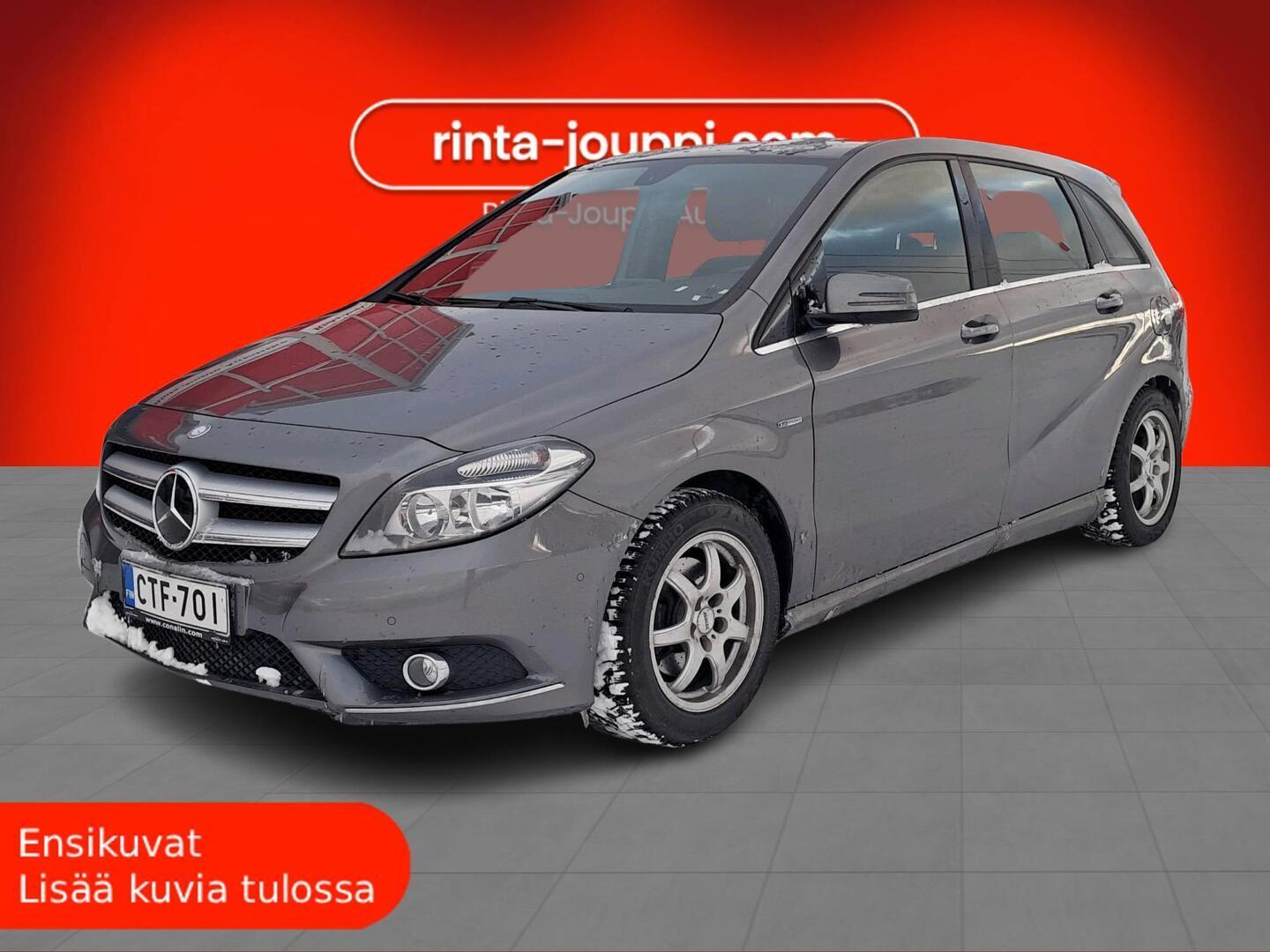 MERCEDES-BENZ B 2012