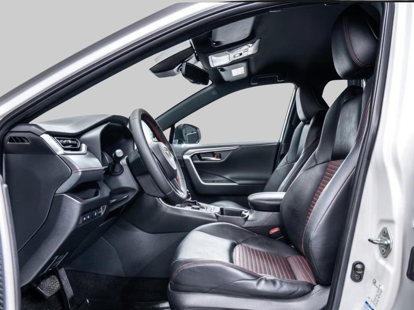 TOYOTA RAV4 PLUG-IN 2021