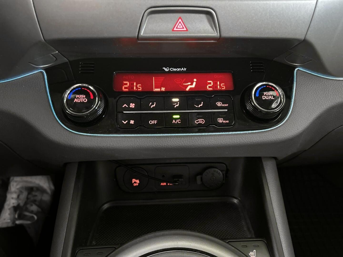 KIA Sportage 2012