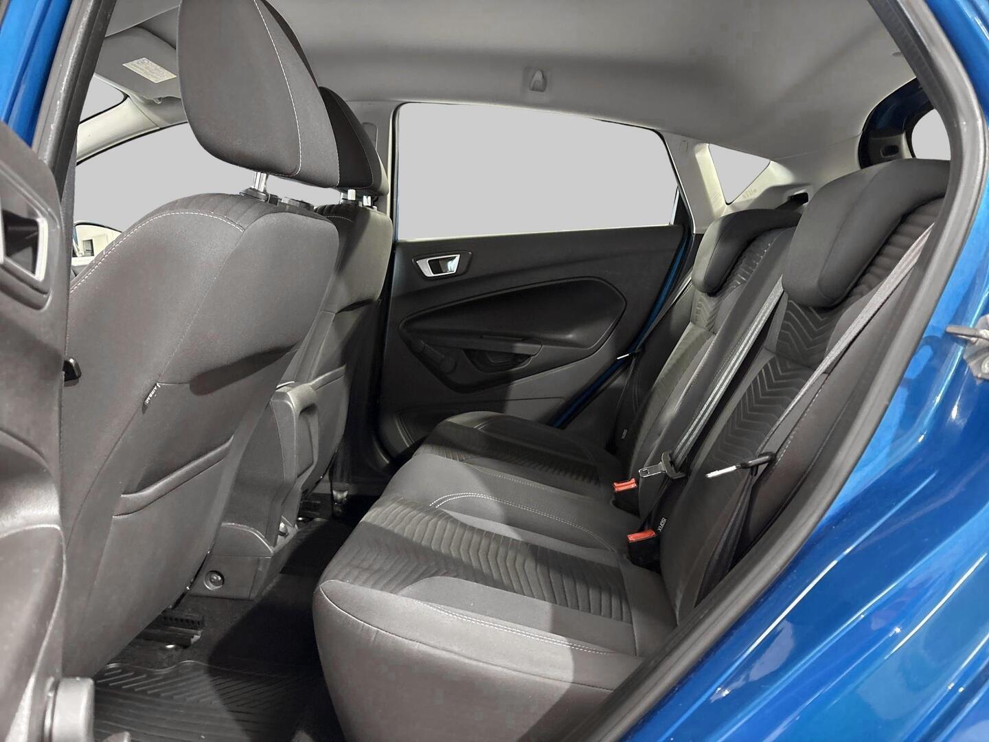 FORD Fiesta 2013