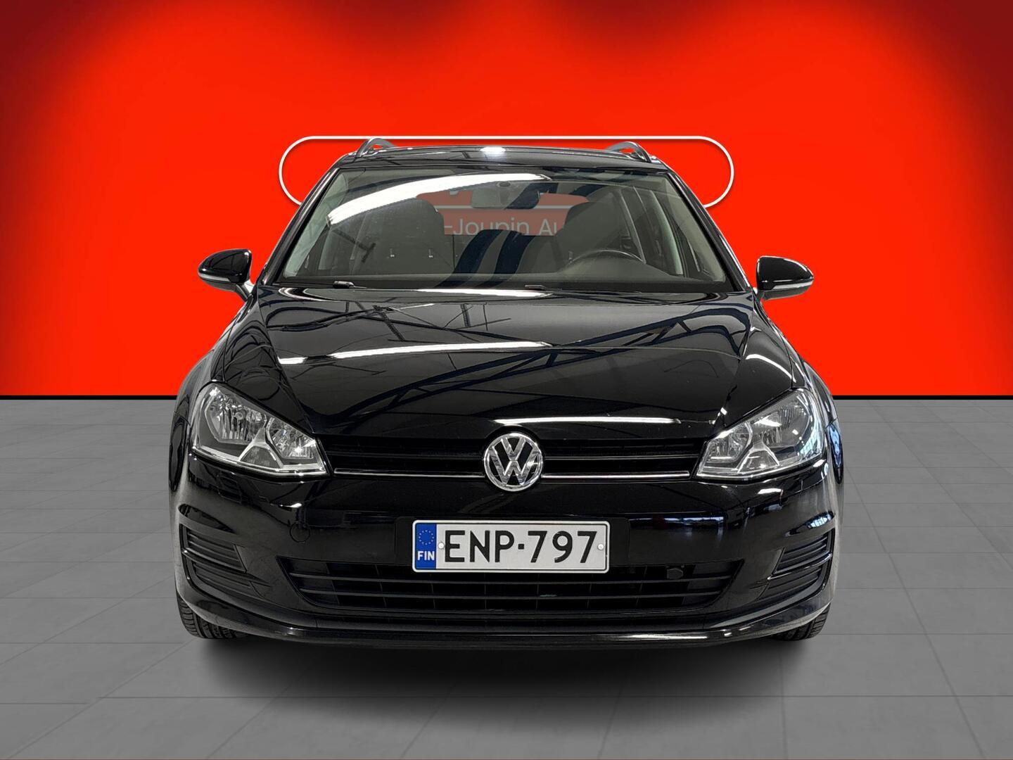VOLKSWAGEN Golf 2015