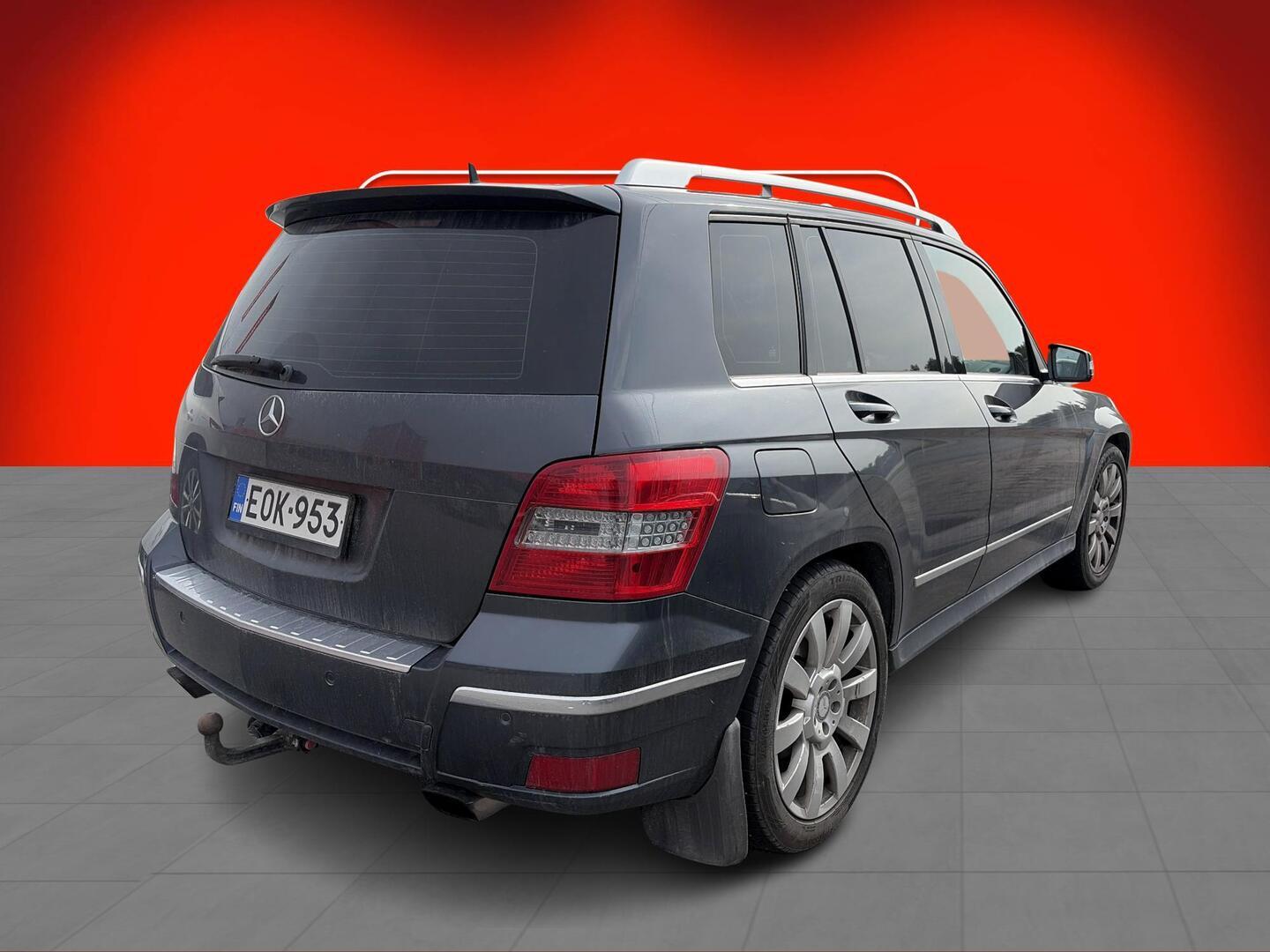 MERCEDES-BENZ GLK 2010