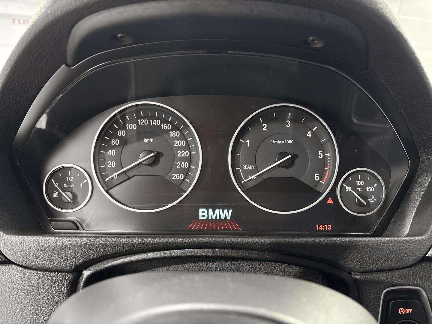 BMW 325 2015