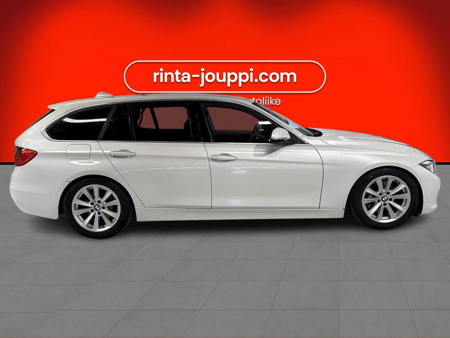 BMW 325 2015