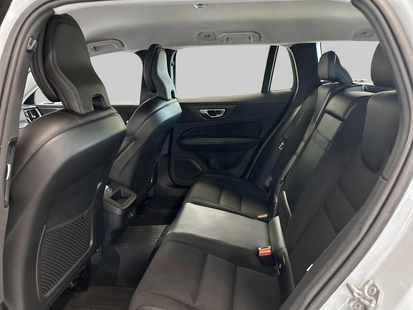 VOLVO V60 2018