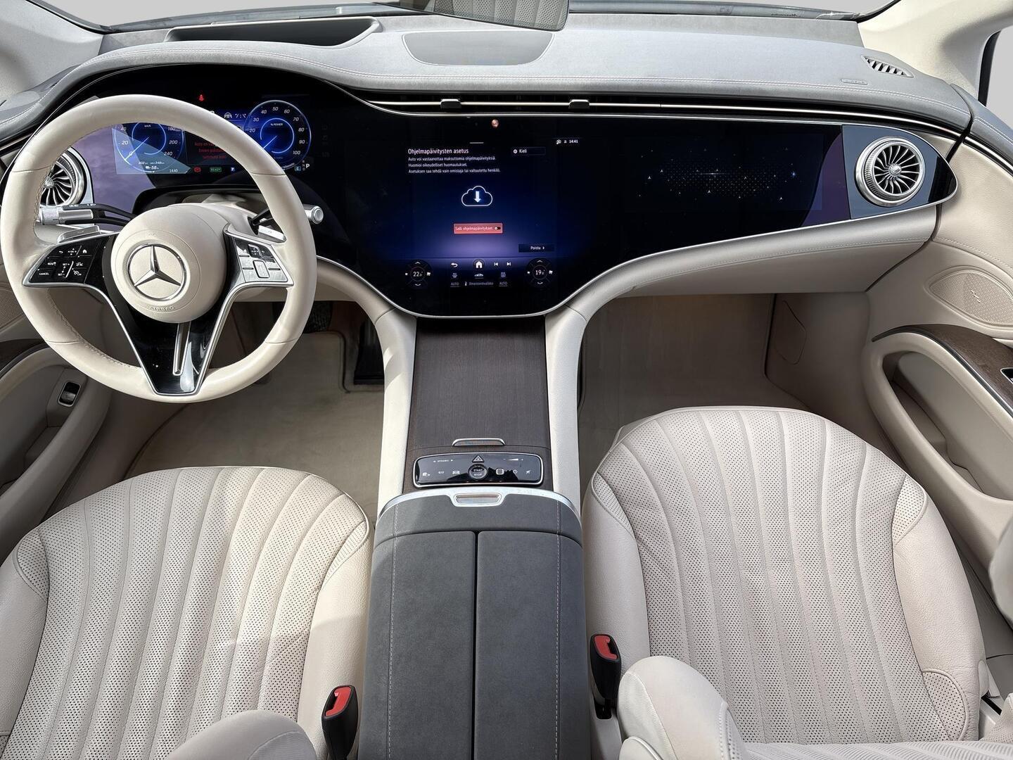 MERCEDES-BENZ EQS 2022