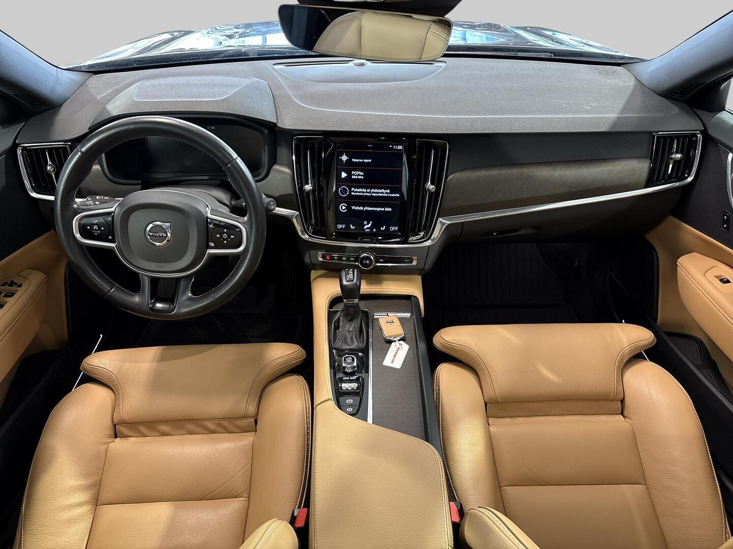 VOLVO V90 Cross Country 2021