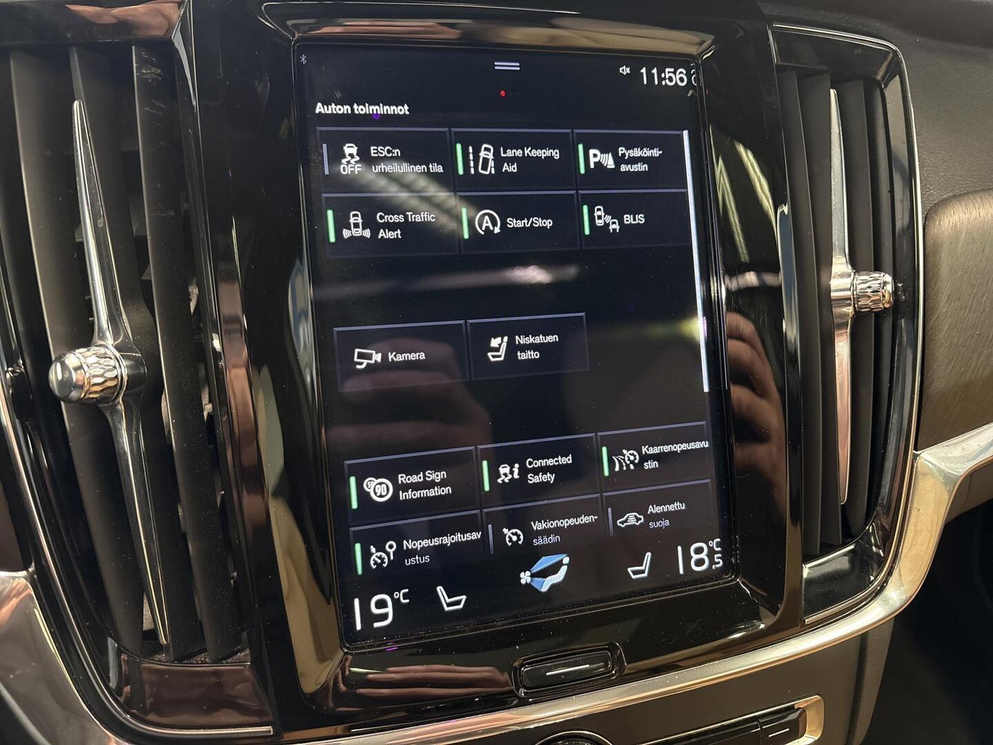 VOLVO V90 Cross Country 2021