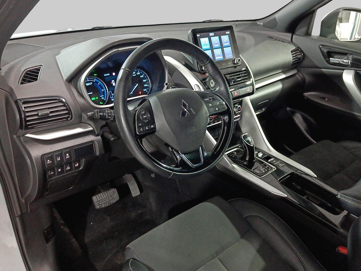 MITSUBISHI Eclipse Cross 2022