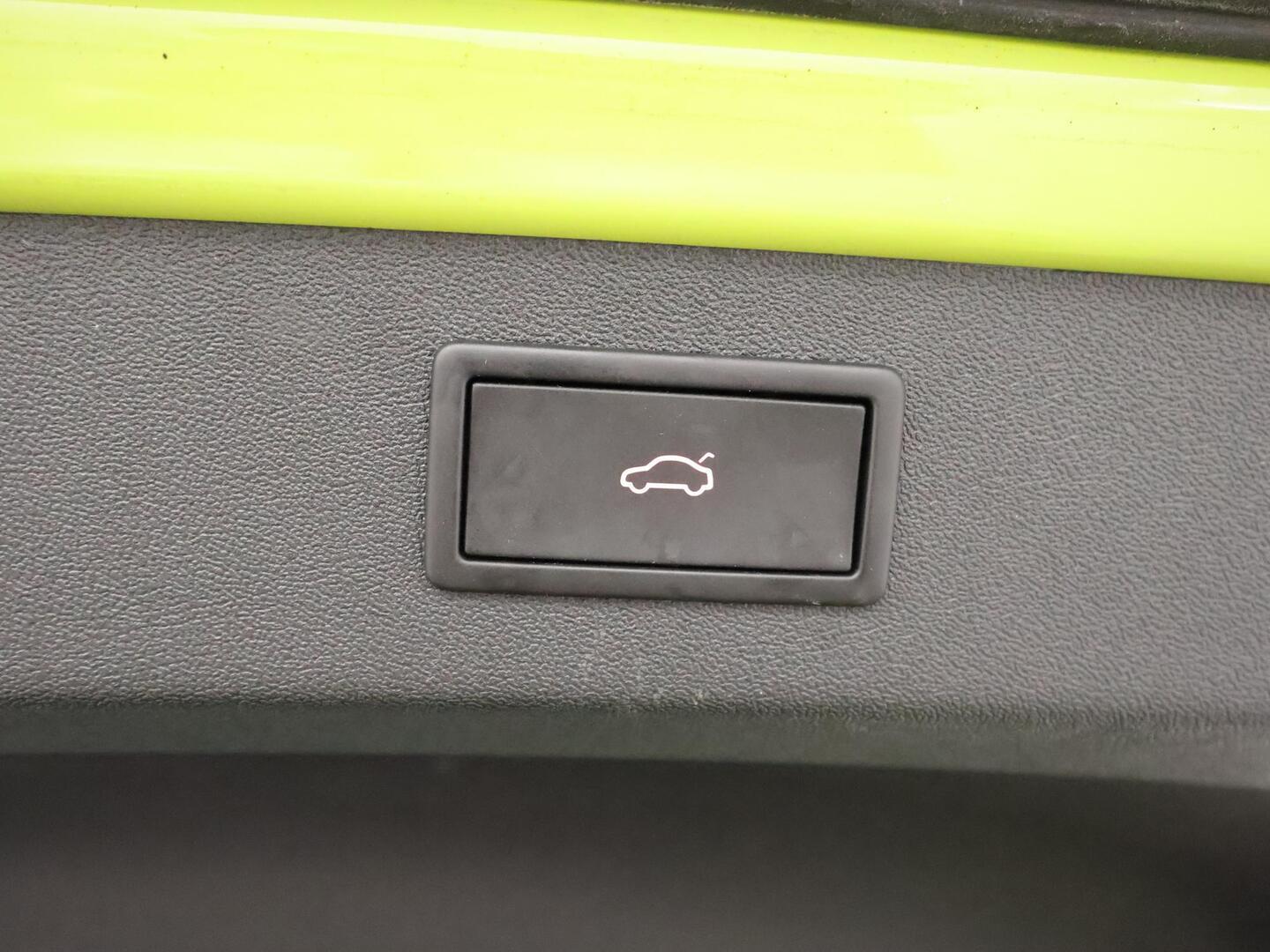 SKODA ENYAQ 2023