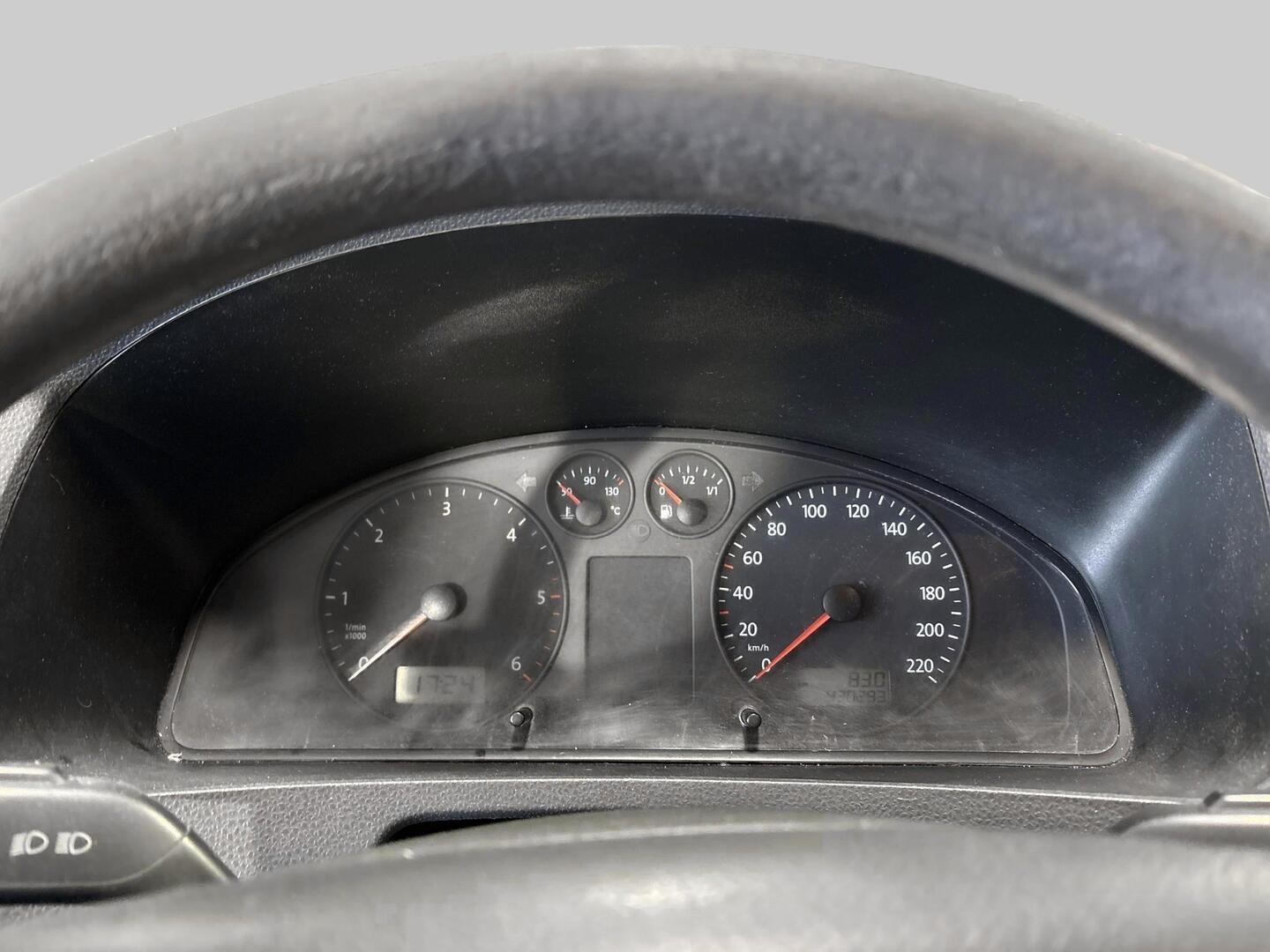 VOLKSWAGEN Transporter 2006