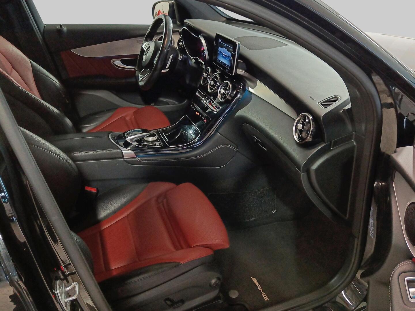 MERCEDES-BENZ GLC 2017