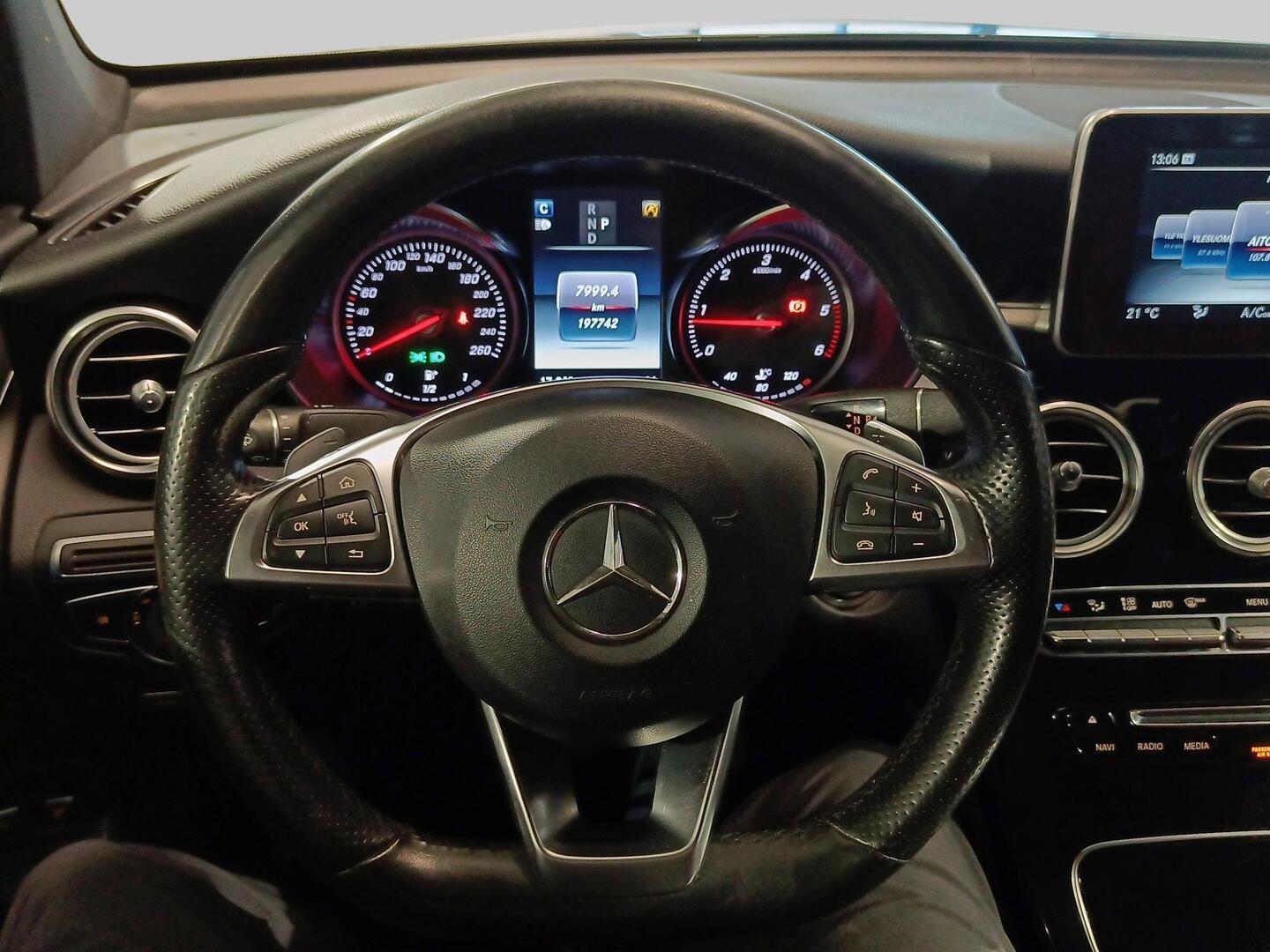 MERCEDES-BENZ GLC 2017