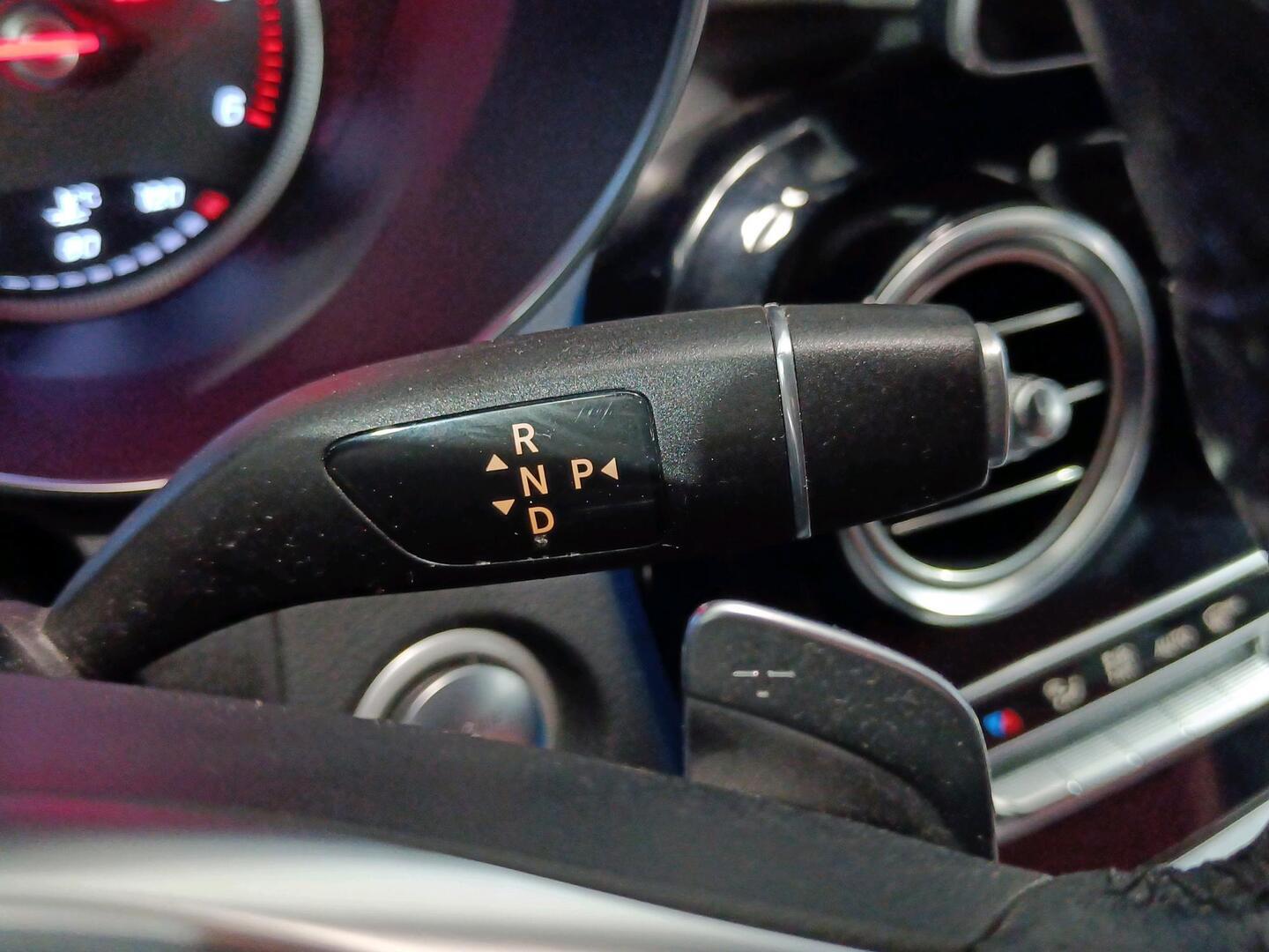 MERCEDES-BENZ GLC 2017