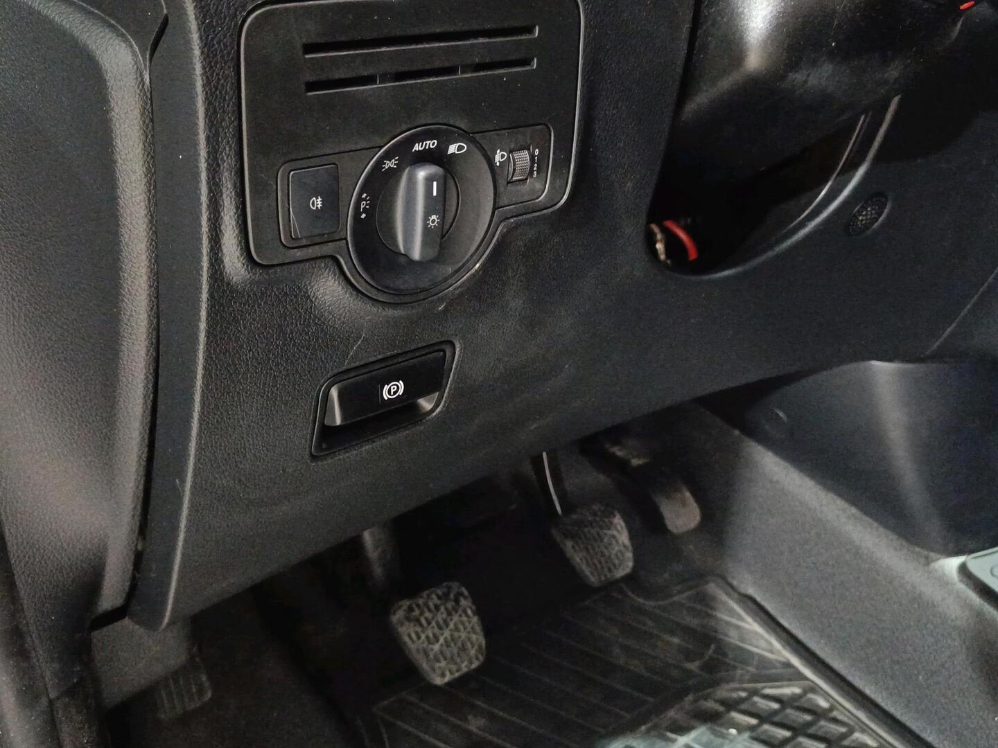 MERCEDES-BENZ Vito 2020