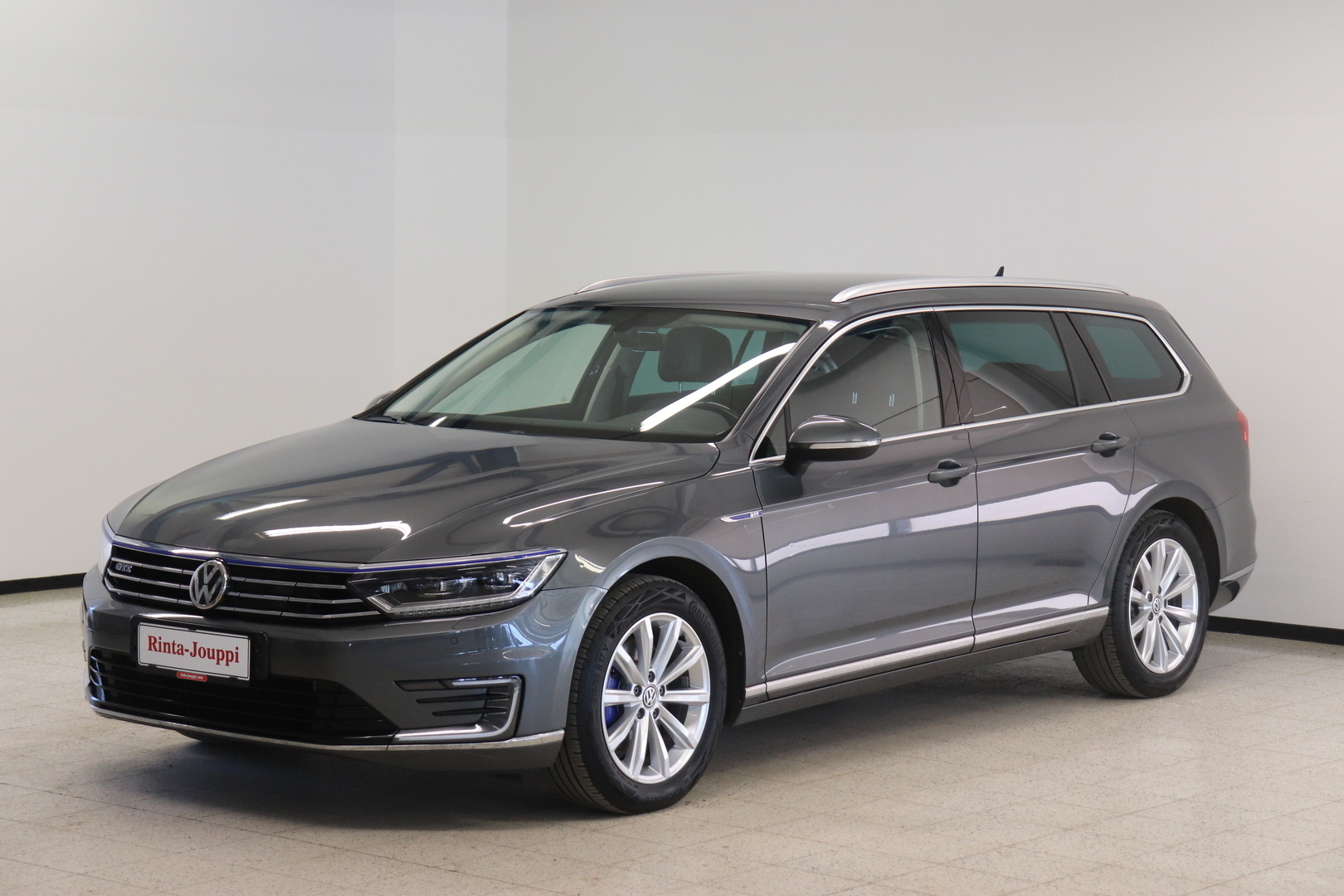 VOLKSWAGEN PASSAT 2017